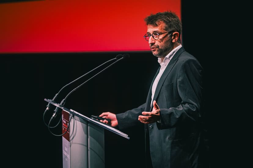 Pr. Christophe Quézel-Ambrunaz